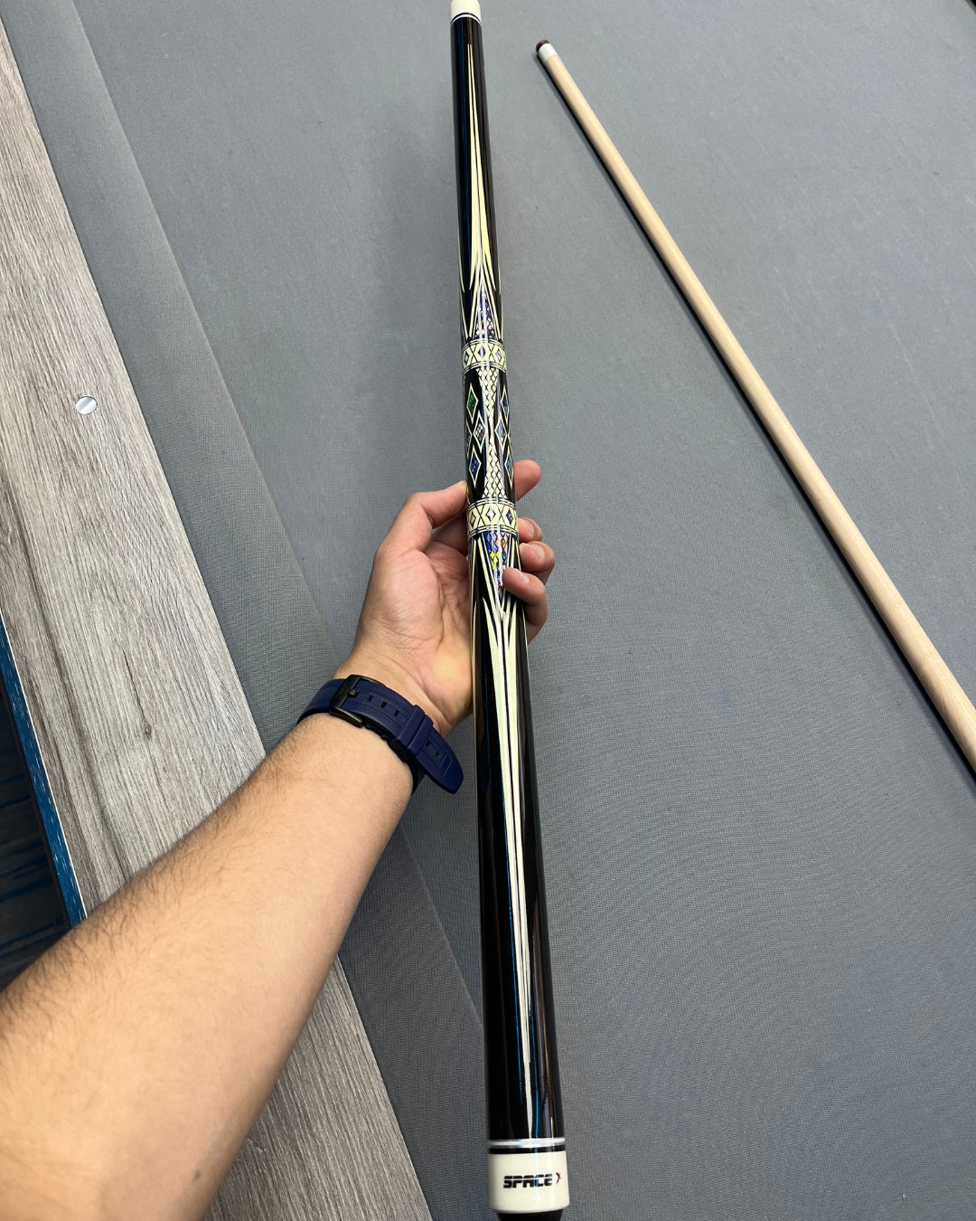 🚀 SpaceX Professional Billiard Cue