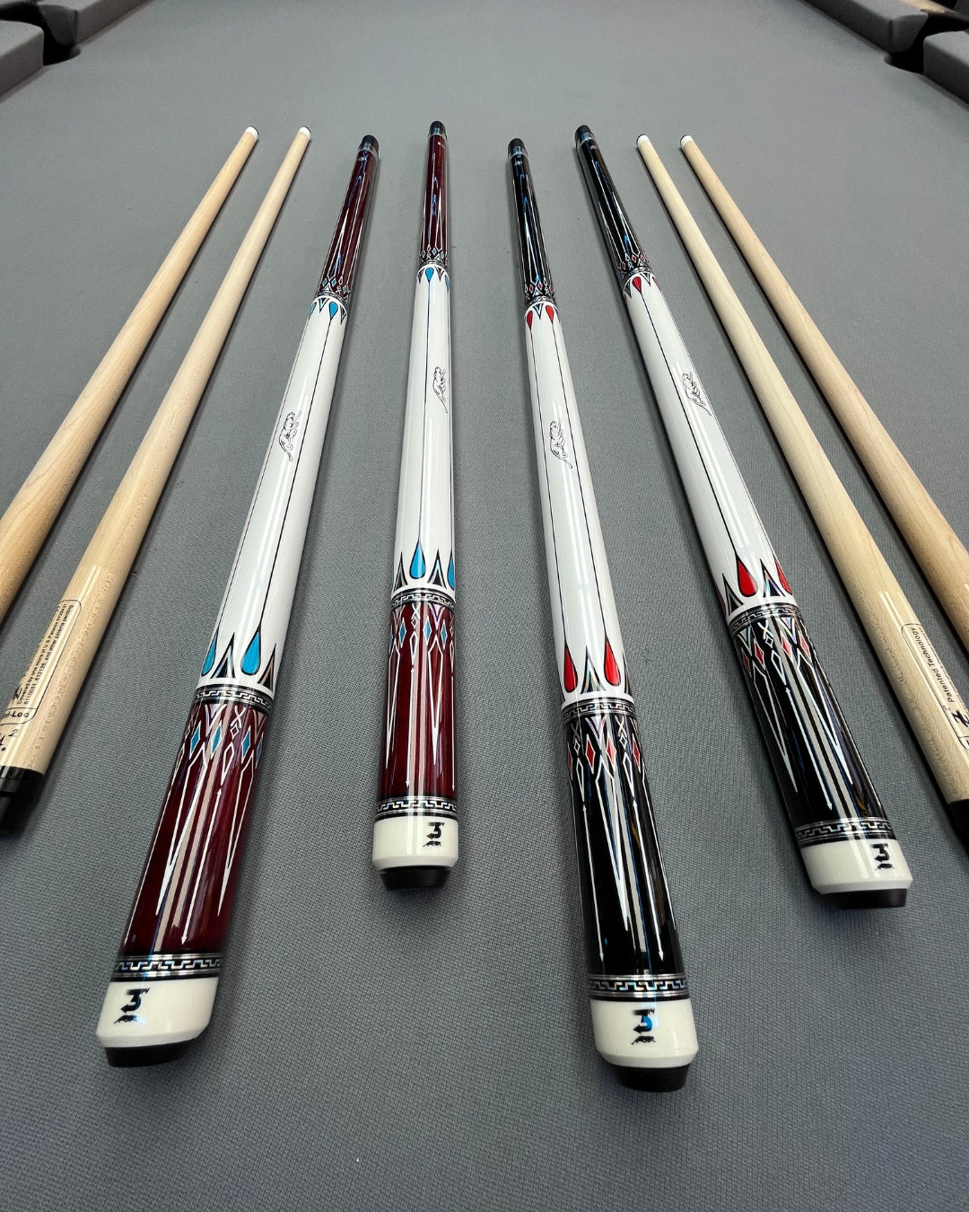Predator-Style Uni-Loc Cue Stick