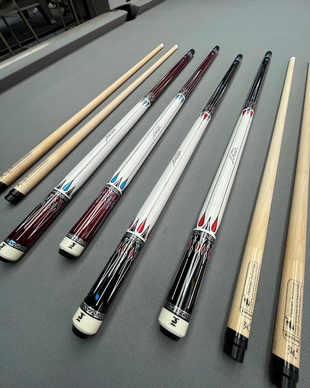Predator-Style Uni-Loc Cue Stick